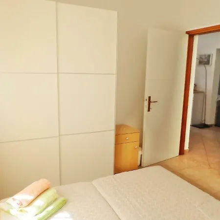 公寓 In 37204 *